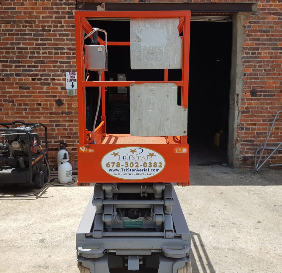 2010 SkyJack SJIII 3219 Electric Slab Scissor Lift – Only $6,996